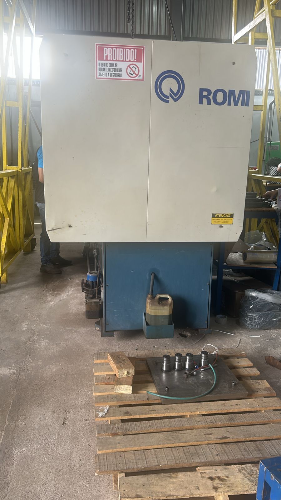 Injetora Romi 200 ton Primax